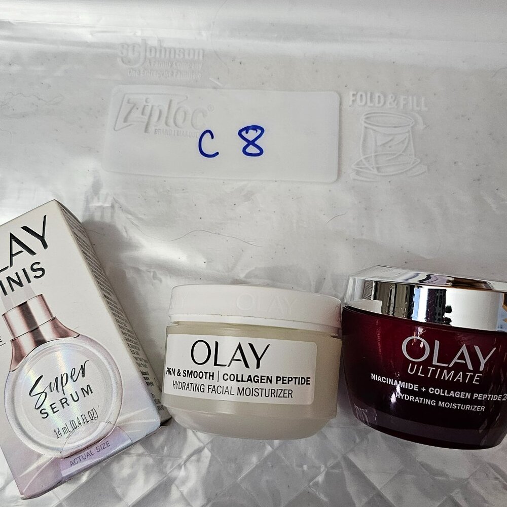 OIL OF OLAY BUNDLE